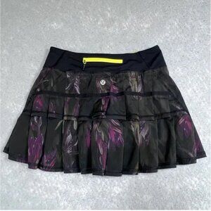 Lululemon Skirt Run Pace Setter Women’s 8 Tall Black Plum Ray Floral